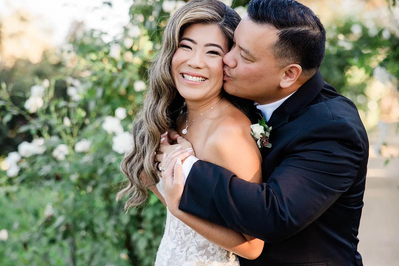 weddings at lamoure vineyards