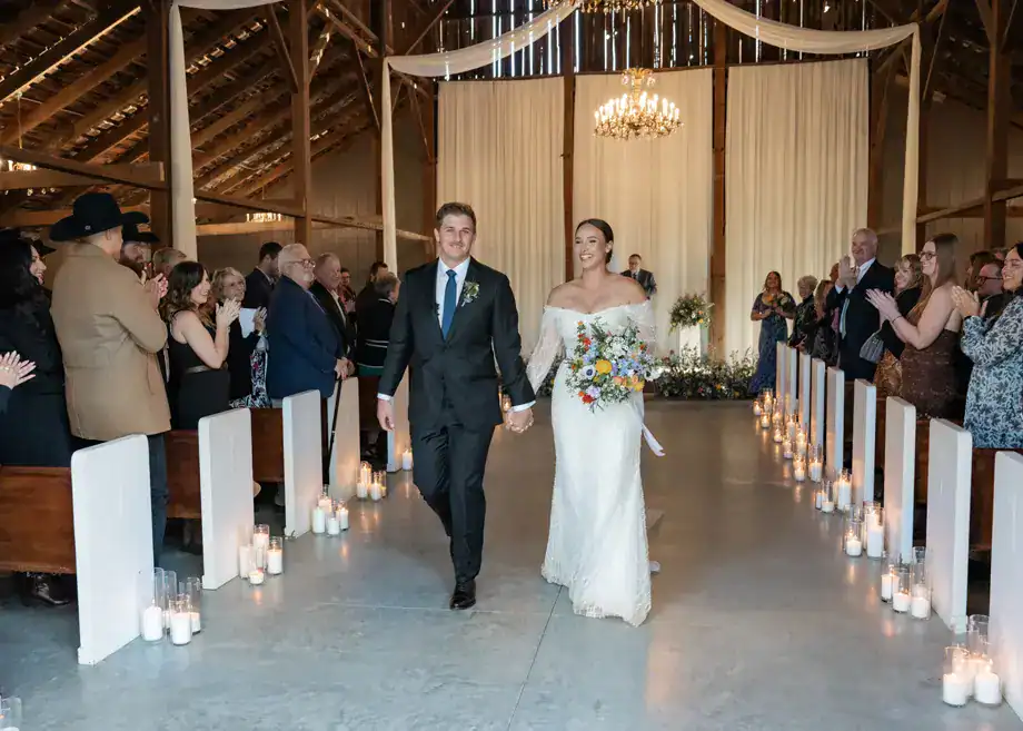 Heather Blackwell Photography at Lamoure | Brinnley & Nicholas Featured Real Wedding