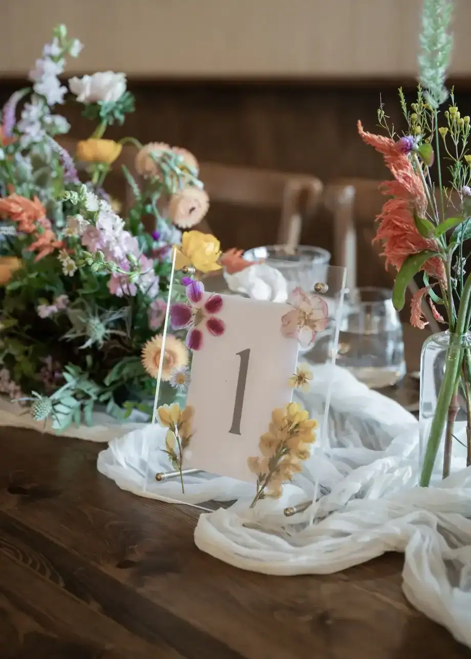 Heather Blackwell Photography at Lamoure | Brinnley & Nicholas Featured Real Wedding6 Heather Blackwell Photography at Lamoure | Brinnley & Nicholas Featured Real Wedding