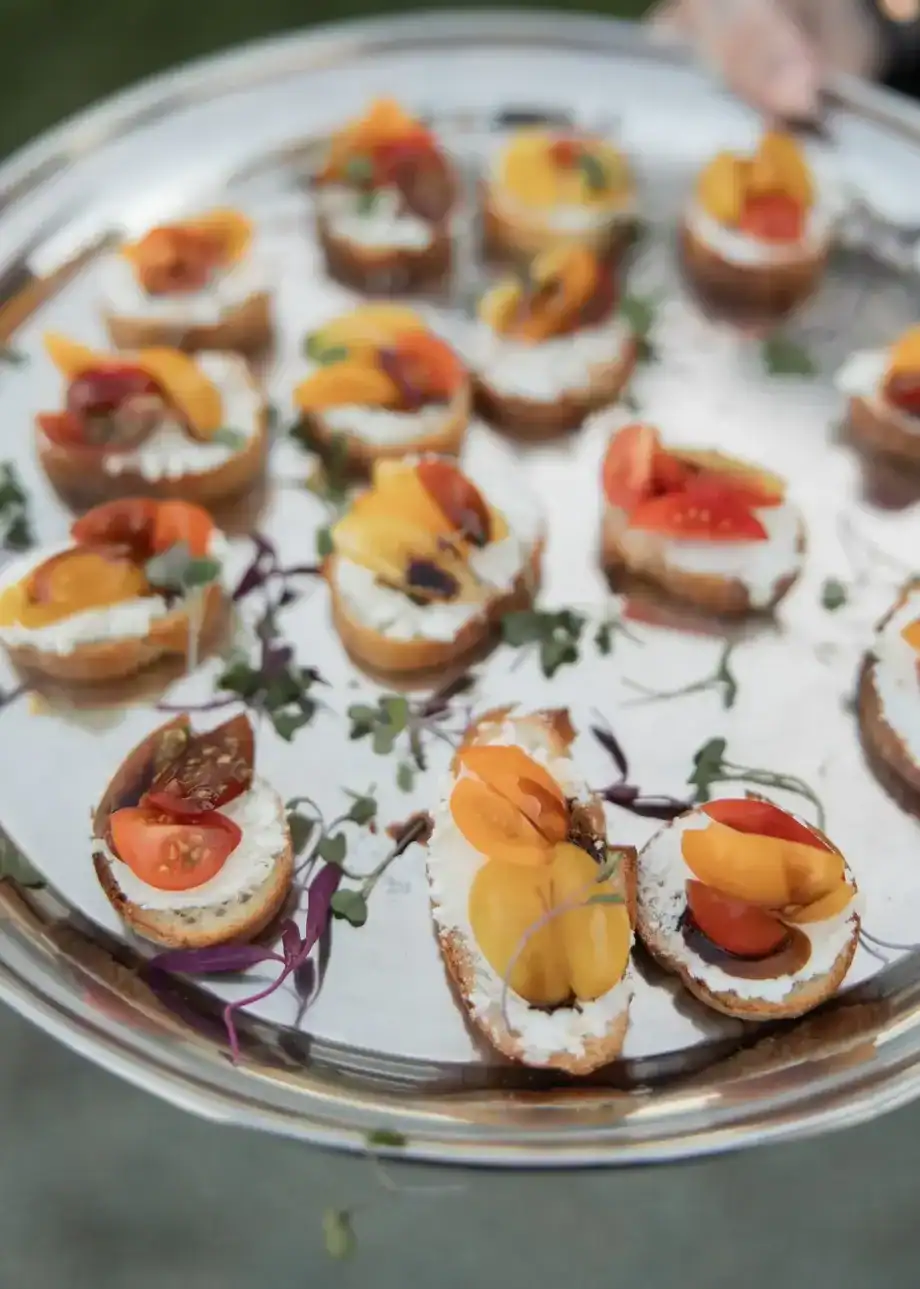 Heather Blackwell Photography at Lamoure | Brinnley & Nicholas Featured Real Wedding
